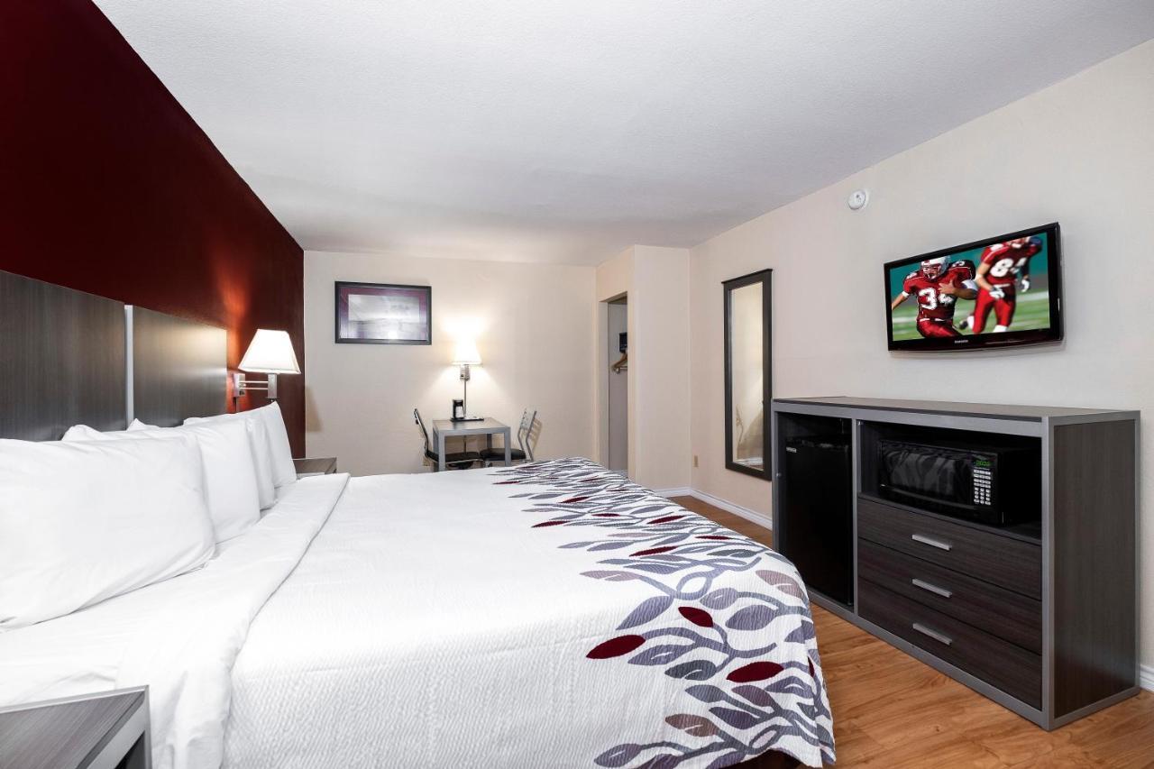 Red Roof Inn Houston North - Fm1960 & I-45 Westfield Bagian luar foto