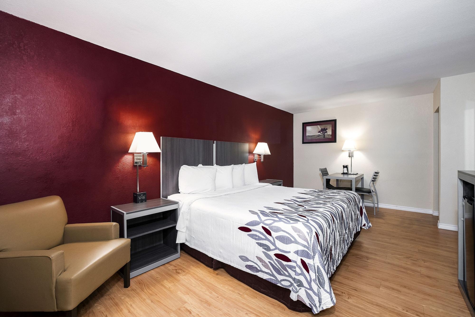 Red Roof Inn Houston North - Fm1960 & I-45 Westfield Bagian luar foto
